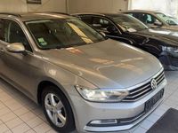 Gebraucht VW Passat Comfortline 150 PS (110 kW) 2017 Grau Kombi