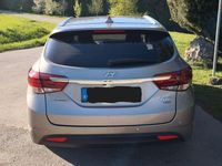 Gebraucht Hyundai i40 Trend 141 PS (103 kW) 2016 Beige Limousine