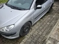 Gebraucht Peugeot 206 75 PS (55 kW) 2005 Grau Limousine