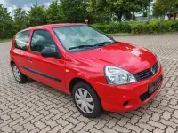 Gebraucht Renault Clio II Authentique 58 PS (42 kW) 2011 Rot Limousine