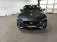 Używany Seat Leon FR 150 KM (110 kW) 2023 Szary Sedan/Limuzyna