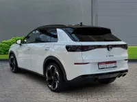 Gebraucht VW T-Roc R-line 150 PS (110 kW) 2025 Pure white SUV