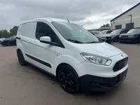 Gebraucht Ford Transit Trend 75 PS (55 kW) 2016 Weiß Van / Kleinbus