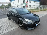 Gebraucht Toyota Yaris Hybrid Edition 92 PS (67 kW) 2020 Schwarz Limousine