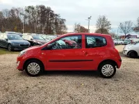 Gebraucht Renault Twingo Authentique 75 PS (55 kW) 2011 Hellrot Kleinwagen