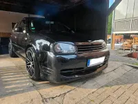 Gebraucht VW Golf IV Individual 101 PS (74 kW) 2002 Schwarz Kleinwagen