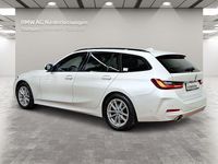 Gebraucht BMW 320 184 PS (135 kW) 2023 Weiß Kombi