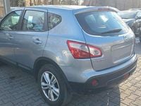 Gebraucht Nissan Qashqai Visia 150 PS (110 kW) 2010 Grau SUV