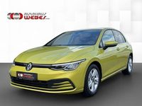 Gebraucht VW Golf VIII Pro 131 PS (96 kW) 2020 Gelb Limousine