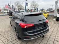 Gebraucht Ford Focus Active X 120 PS (88 kW) 2020 Obsidianschwarz metallic Kombi