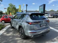 Gebraucht Mitsubishi Outlander P-HEV Basis 306 PS (225 kW) 2025 Mondstein grau (m) SUV