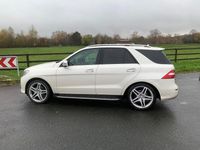 Gebraucht Mercedes ML350 Edition 1 258 PS (189 kW) 2013 Weiß SUV