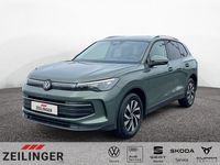 Neu VW Tiguan Life 150 PS (110 kW) 2025 Cipressinogrün SUV