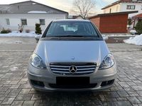 Gebraucht Mercedes A170 Elegance 116 PS (85 kW) 2007 Silber Van / Kleinbus