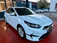 Usado Kia Ceed 160 CV (117 kW) 2022 Blanco Utilitario