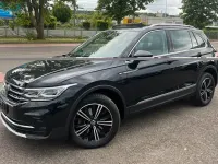 Gebraucht VW Tiguan Highline 200 PS (147 kW) 2023 Schwarz SUV
