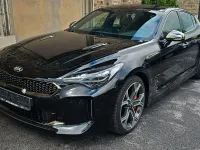 Gebraucht Kia Stinger GT 370 PS (272 kW) 2018 Schwarz Kleinwagen