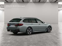 Gebraucht BMW 540 Performance 333 PS (244 kW) 2023 Grau Kombi