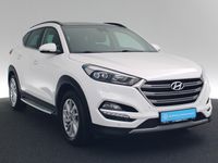 gebraucht Hyundai Tucson 1.6 Style 2WD+Navi+Panorama+LED+Sitzh.