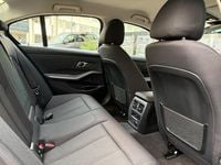Gebraucht BMW 320 Advantage 184 PS (135 kW) 2020 Blau Limousine