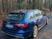 Second-hand Audi A4 Advanced 150 CP (110 kW) 2019 Albastru Break