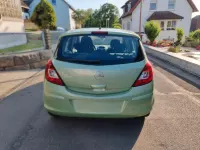 Gebraucht Opel Corsa Edition 80 PS (58 kW) 2009 Grün Kleinwagen
