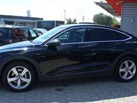 Gebraucht Audi e-tron Basis 230 kW (313 PS) 2021 Brillantschwarz SUV