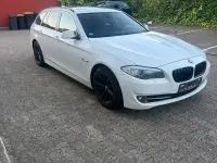 Gebraucht BMW 520 184 PS (135 kW) 2010 Schwarz Kombi