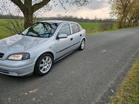 Gebraucht Opel Astra 84 PS (61 kW) 2002 Silber Limousine