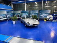 Usata Jaguar E-Type 241 CV (177 kW) 1964 Argento Cabrio