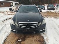Gebraucht Mercedes E250 Avantgarde 204 PS (150 kW) 2012 Schwarz Kombi