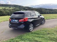 Gebraucht BMW 225 Active Tourer iPerformance 224 PS (164 kW) 2018 Schwarz Van / Kleinbus