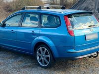 Gebraucht Ford Focus Titanium 136 PS (100 kW) 2005 Blau Kombi
