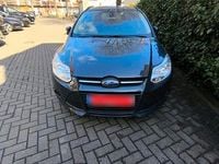 Usado Ford Focus 116 HP (85 kW) 2012 Cinzento Carrinha