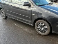 Gebraucht VW Polo 64 PS (47 kW) 2003 Schwarz Kleinwagen