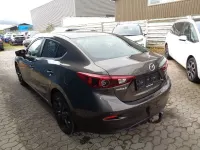 Gebraucht Mazda 3 120 PS (88 kW) 2016 Braun Limousine