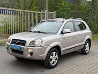Gebraucht Hyundai Tucson GLS 175 PS (128 kW) 2005 Silber SUV