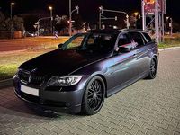 Gebraucht BMW 320 177 PS (130 kW) 2006 Grau Kombi