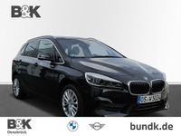 Gebraucht BMW 220 Active Tourer Advantage 192 PS (141 kW) 2022 Schwarz Van / Kleinbus