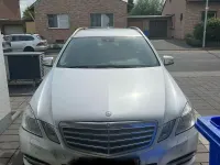 Gebraucht Mercedes E200 Avantgarde 136 PS (100 kW) 2011 Silber Limousine