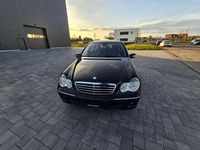 Gebraucht Mercedes C200 163 PS (119 kW) 2007 Schwarz Kombi