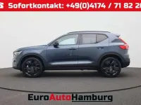 Neu Volvo XC40 Plus 197 PS (144 kW) 2026 Denim blau metallic SUV