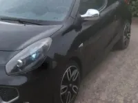 Second-hand Renault Wind 101 CP (74 kW) 2011 Negru Cabrio