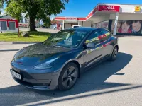 Käytetty Tesla Model 3 Performance 359 kW (489 HP) 2022 Harmaa Sedan