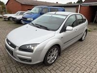 Gebraucht Ford Focus Sport 145 PS (106 kW) 2005 Silber Limousine