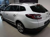 Gebraucht Renault Mégane GrandTour Dynamique 150 PS (110 kW) 2010 Gletscherweiss Kombi