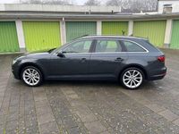 Gebraucht Audi A4 Ambiente 190 PS (139 kW) 2019 Grau Kombi