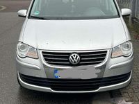 Gebraucht VW Touran Trendline 102 PS (75 kW) 2007 Van / Kleinbus