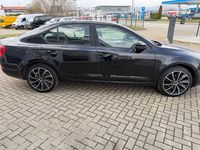 Second-hand Skoda Octavia Elegance 105 CP (77 kW) 2013 Negru Berlinǎ