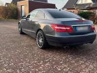 Gebraucht Mercedes E350 231 PS (169 kW) 2011 Grau Coupé